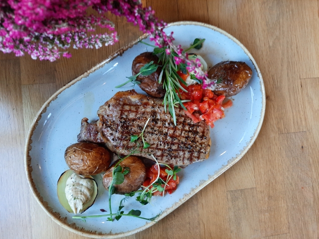 MAIN COURSE