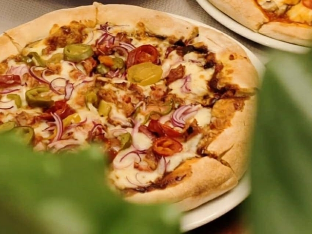 PIZZA 32cm
