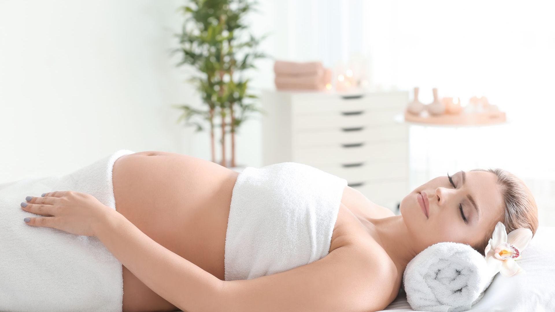 SKIN CARE FOR PREGNANT WOMEN