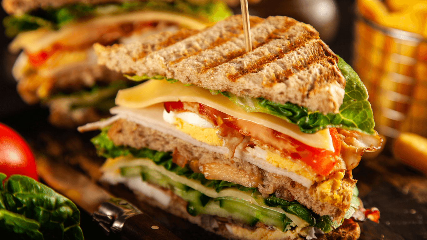 SANDWICHES & WRAPS