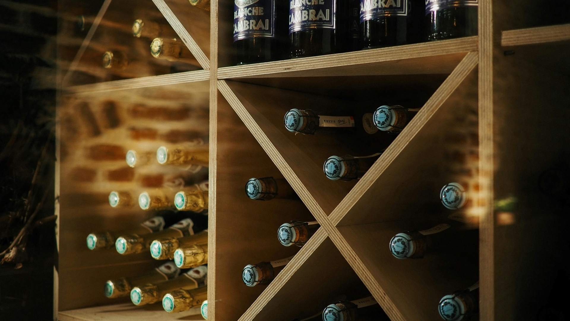 WHITE WINES