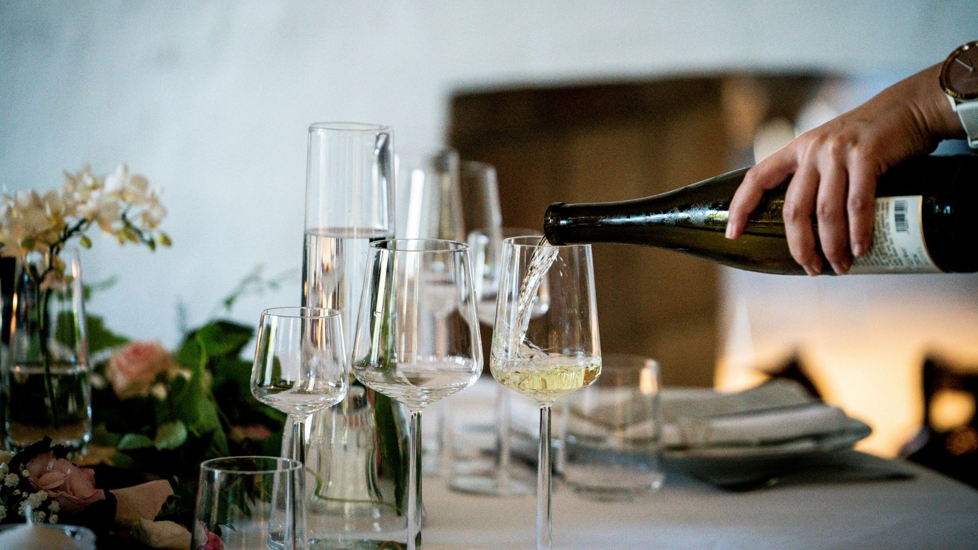 LIGHT WINES