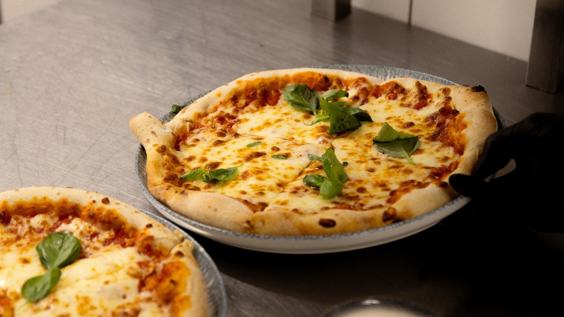 PIZZA