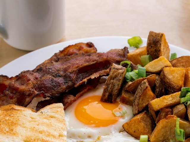 Breakfast 