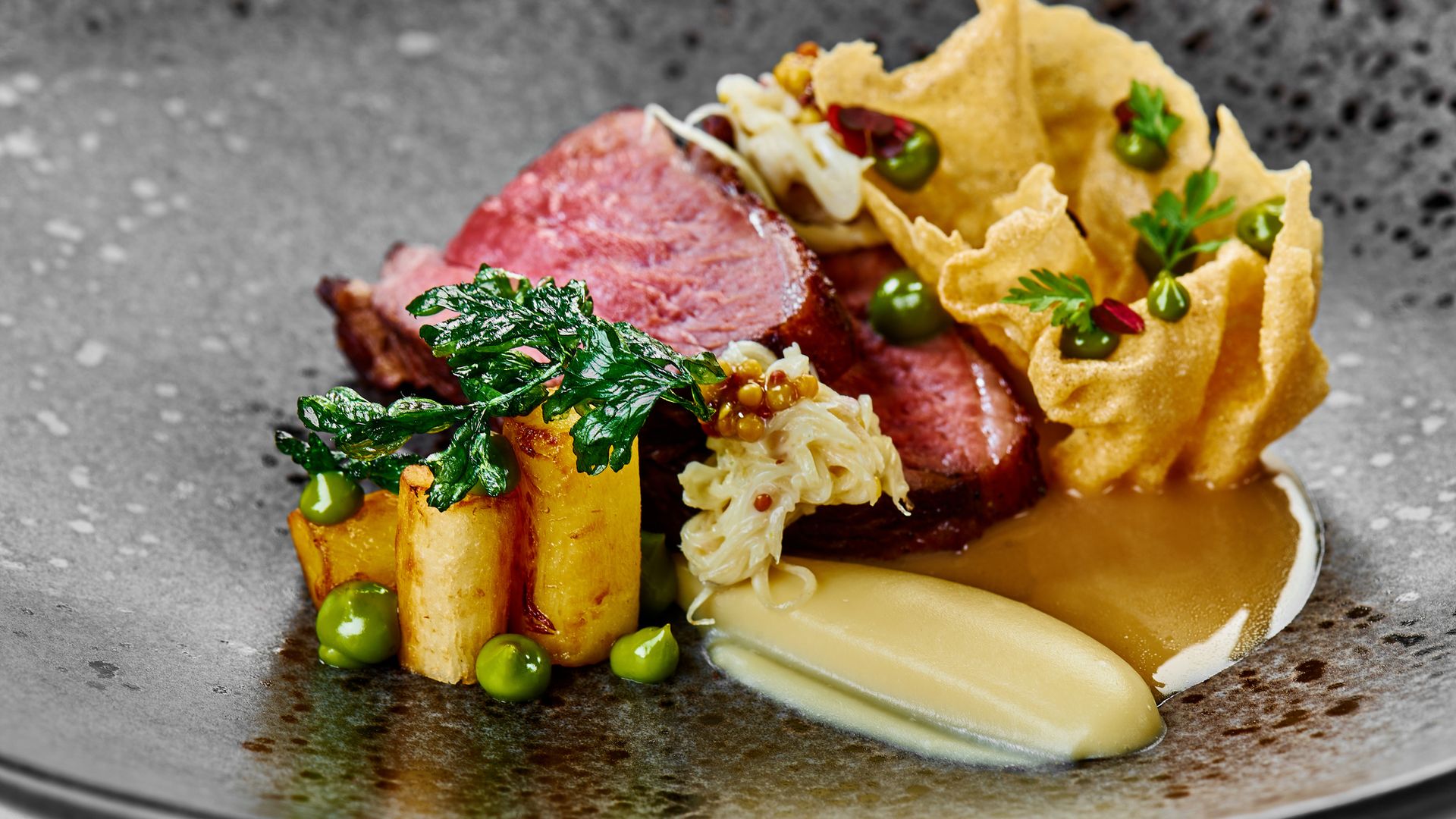 Lunch served 4-courses menu