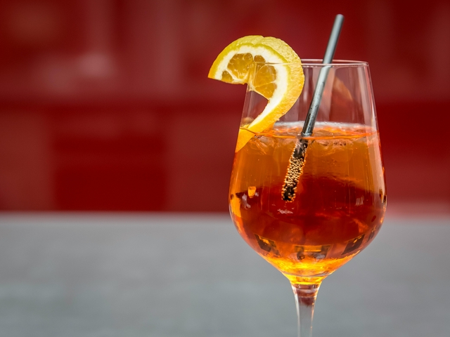 KOKTAJLE ALKOHOLOWE KLASYCZNE
